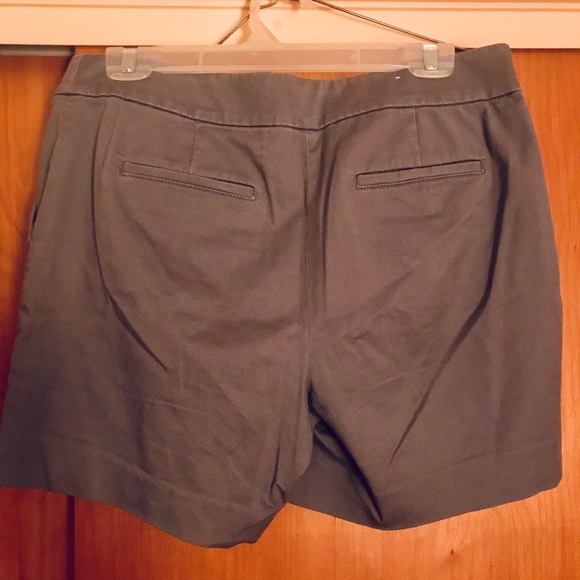 Ann Taylor LOFT Grey Shorts - Picture 3 of 6